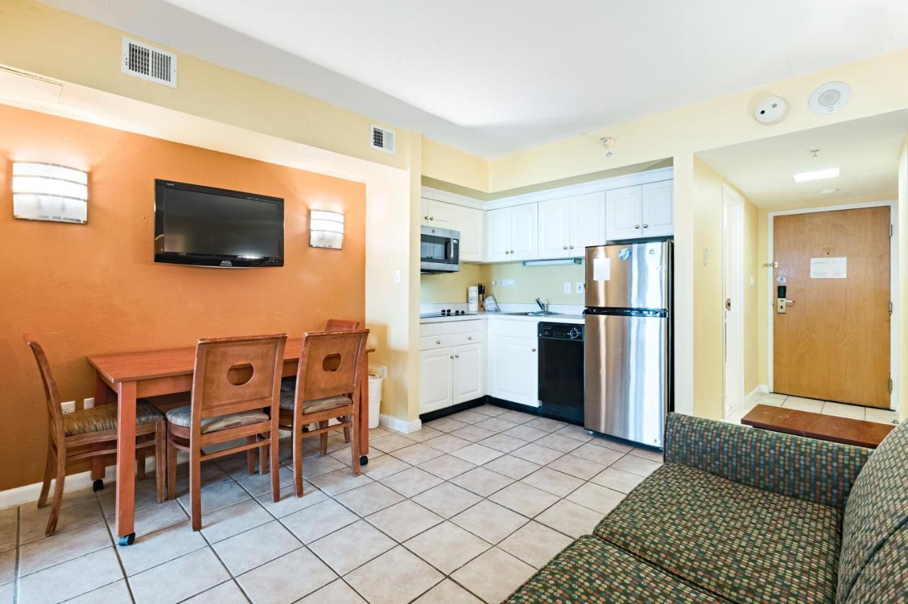 Ocean Sands Resort, Oceanfront, Virginia Beach By Vacatia Exterior foto